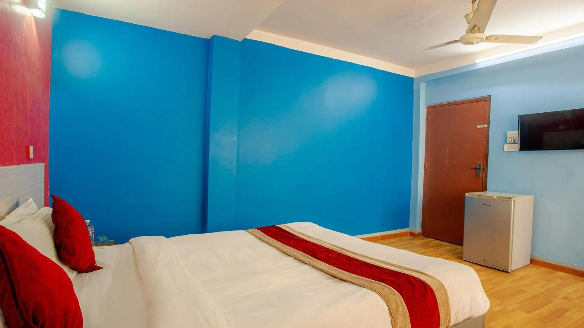 קטמנדו Oyo 808 Hotel Om Ganapati Pvt Ltd