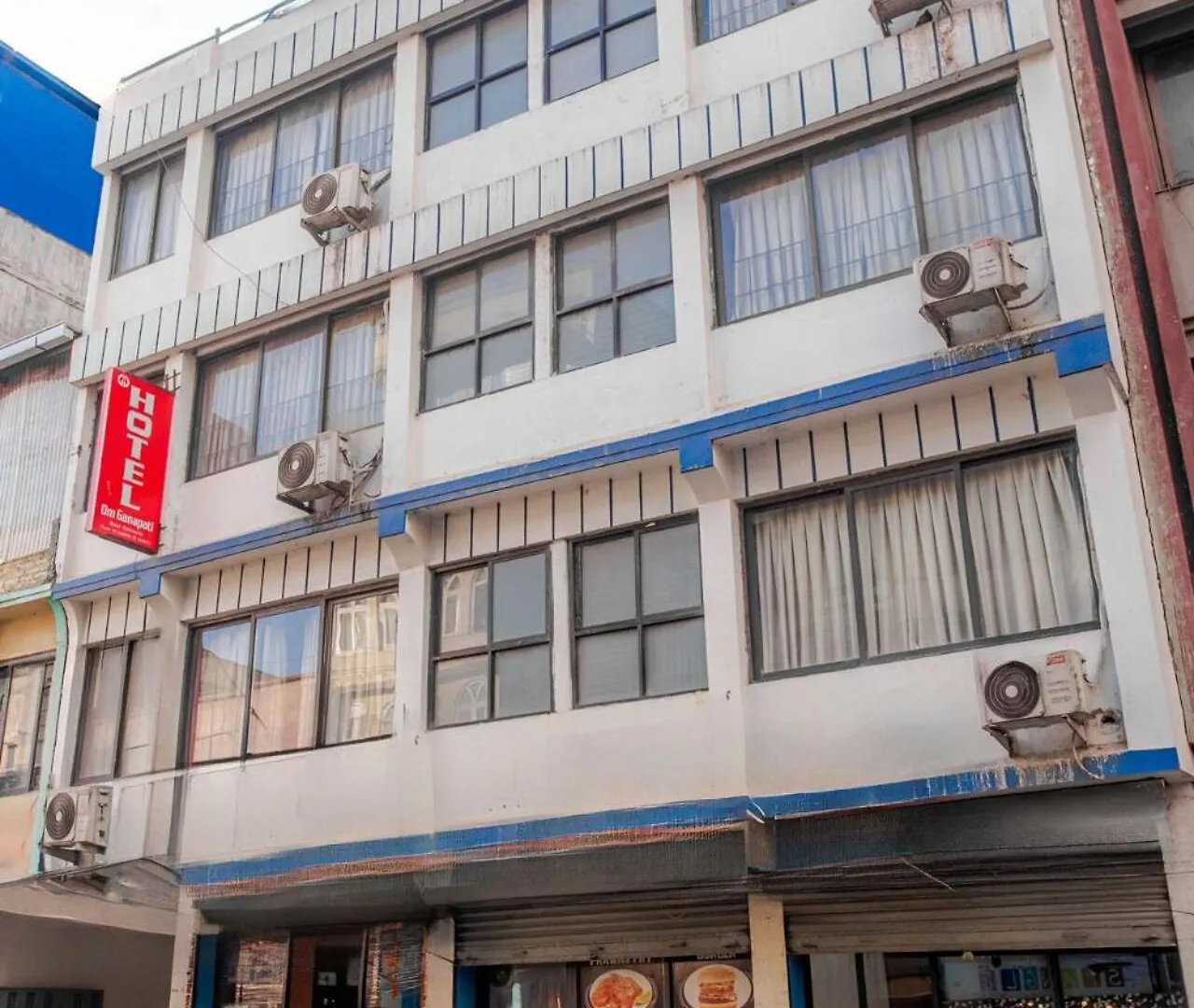קטמנדו Oyo 808 Hotel Om Ganapati Pvt Ltd 0*,